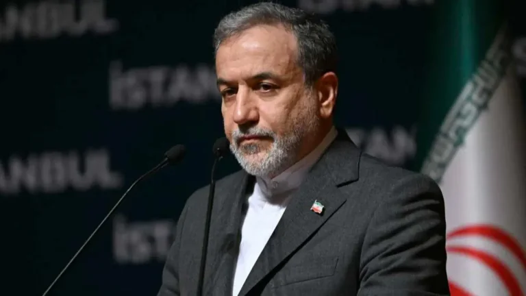 سید عباس عراقچی: اصرار امریکا به سیاست شکست خورده تنها شکست‌های بیشتری به بار خواهد آورد