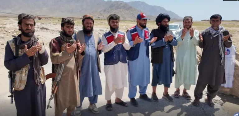 به منظور جلوگیری از خطر سیلاب، یک دیوار استنادی در کاپیسا ساخته می شود