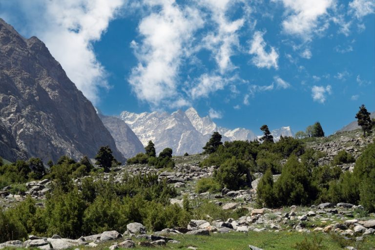 کوهستان نورستان افغانستان؛ عکس رشید خان در Unsplash
