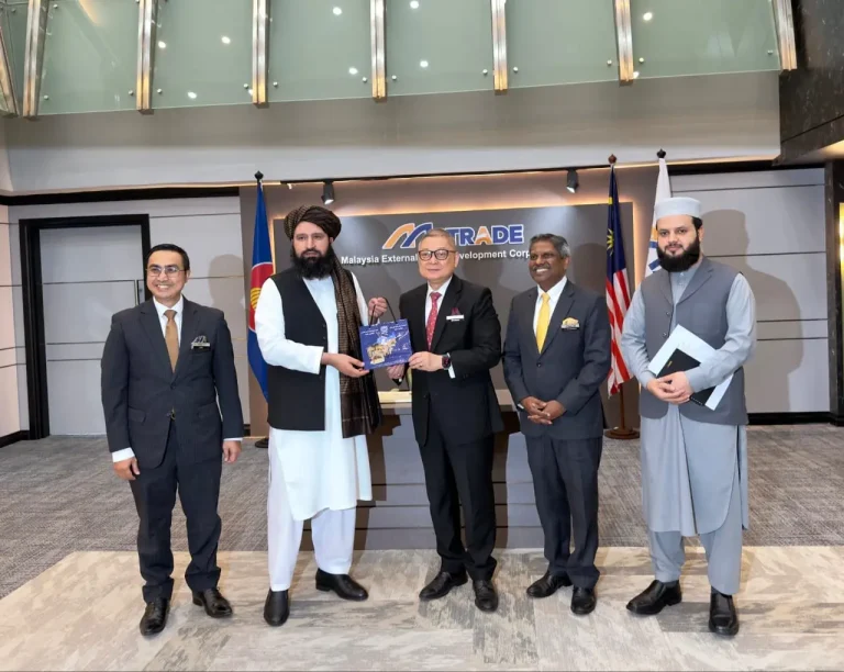 گفت‌وگو روی توسعه روابط تجاری افغانستان و مالیزیا