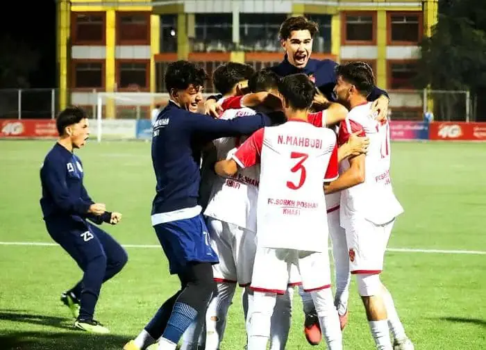 پیروزی تیم فوتبال سرخپوشان خوافی مقابل ابو مسلم فراه