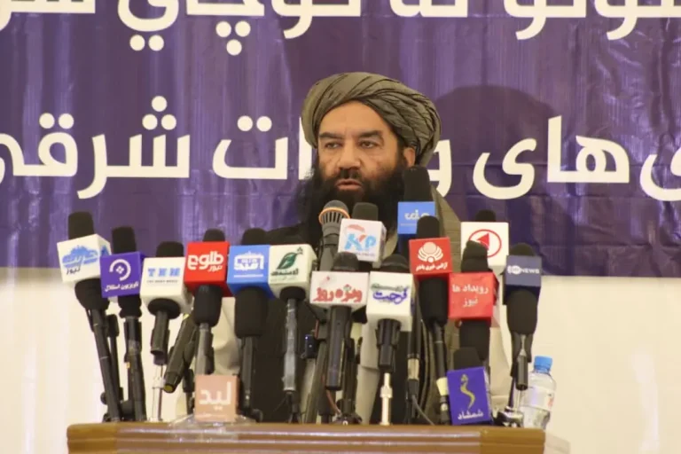 وزیر سرحدات: افغانستان متعلق به همه افغان‌ها است؛ پاکستان صبر افغان‌ها را نیازماید
