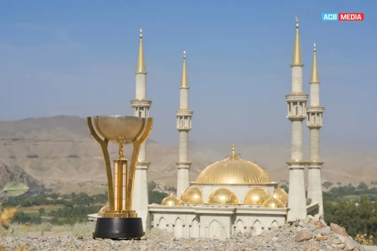 رونمایی از جام فصل نهم رقابت‌های کریکت سطح اول احمدشاه ابدالی