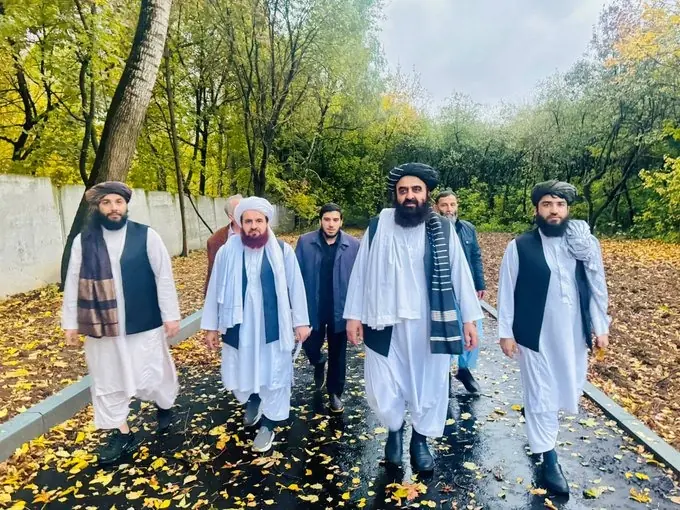 وزیر امور خارجه کشور از زمین اختصاص‌یافته برای سفارت افغانستان در مسکو دیدن کرد