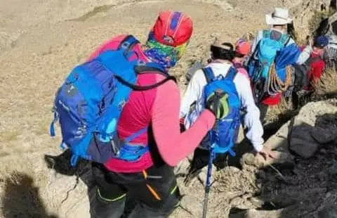 کوهنوردان دیارسنایی فاصله ٣١٥٠متری به کوه های را زنخان موفقانه پیمودند