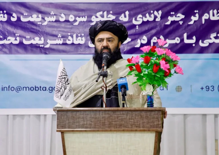 معین وزارت امور سرحدات، اقوام و قبایل بر تطبیق احکام شریعت اسلامی تأکید کرد
