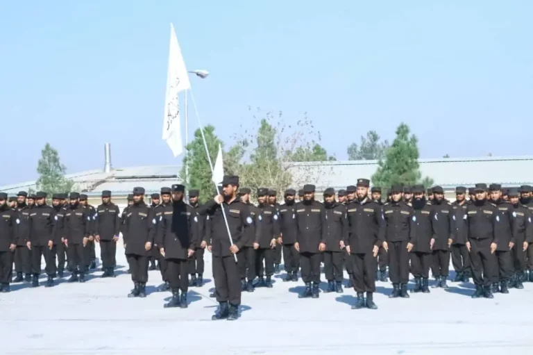 فراغت بیش از ۳۵۰ ساتنمن از مرکز تربیوی شرطه در بلخ