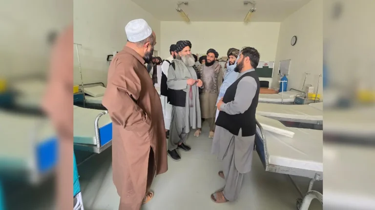 معین مبارزه با مواد مخدر از مرکز تداوی معتادین در قندهار دیدن کرد