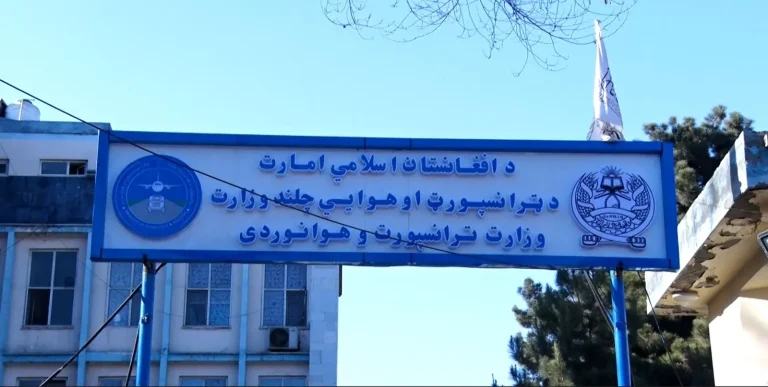 وزیر ترانسپورت و هوانوردی بر معیاری‌سازی پروژه‌های ترانسپورتی در کندز تأکید کرد