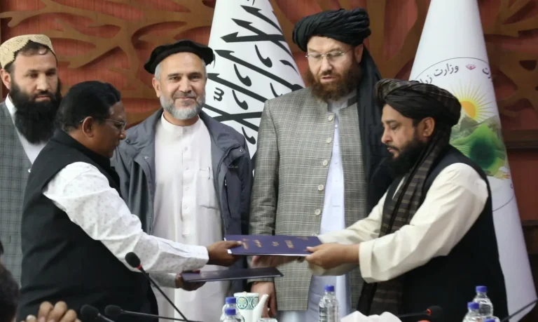 امضای تفاهم‌نامه همکاری به ارزش بیش از ۳۴ میلیون دالر برای انکشاف زراعت در شش ولایت 
